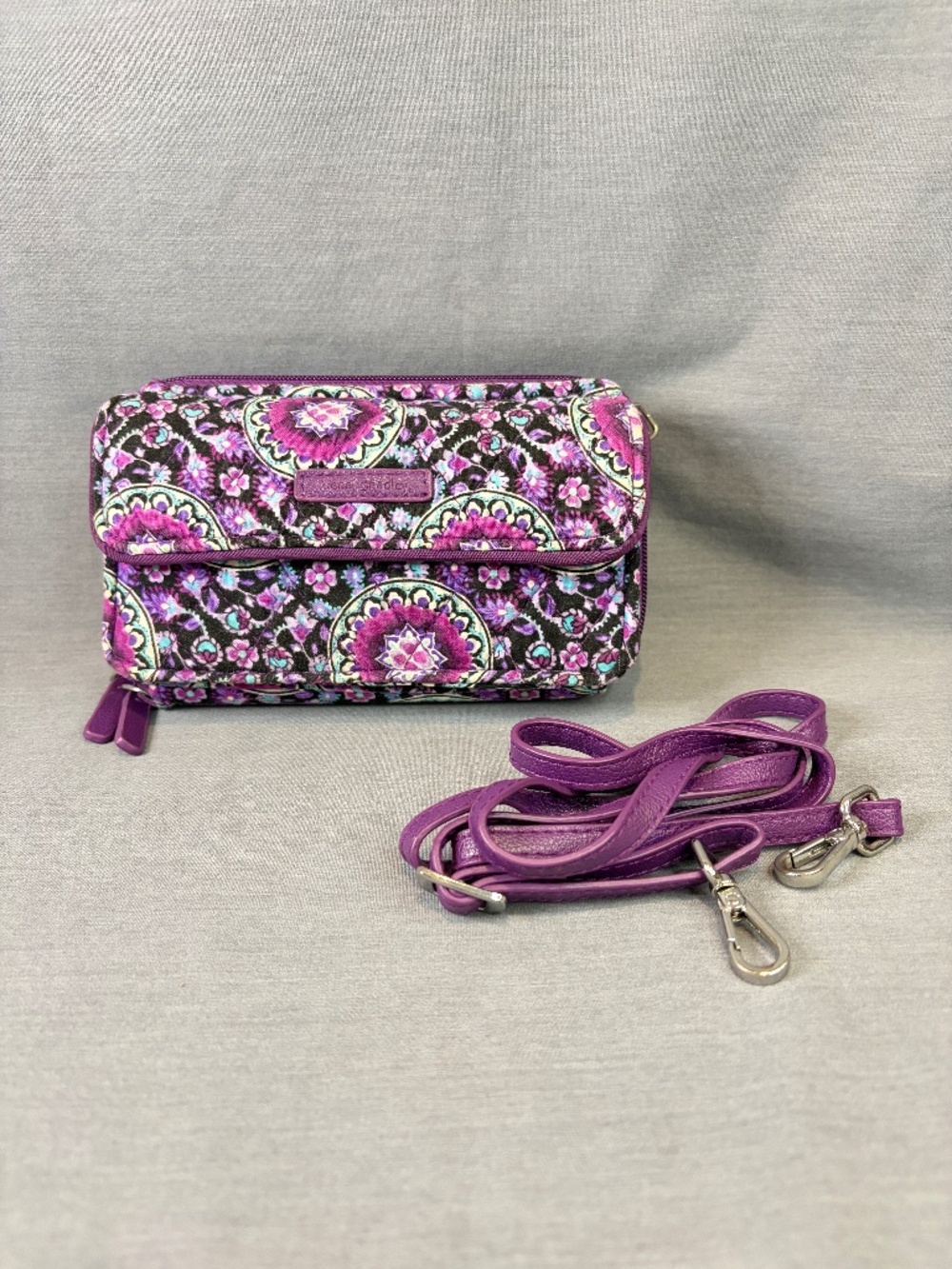 Vera Bradley All In One Crossbody Bag Purse RFID Lilac Medallion Purple Retired